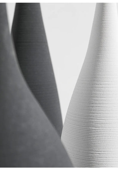 Minimalist Handmade Art Zen Vase Ceramic Decoration Living Room Model Home Decoration Black and White Art Vase Hand Drawing