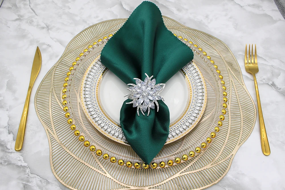6Pcs Lotus Napkin Rings Holder Rhinestone Flower Napkin Buckles for Wedding Thanksgiving Christmas Holiday Decoration HWC93